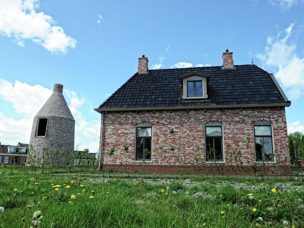 Fisherman S House Near The Lauwersmeer * Zoutkamp
